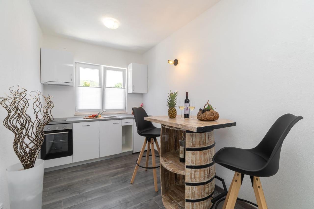 Maloa One Bedroom Apartment Smokvica  Екстер'єр фото